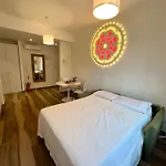 Lägenhet Rainbow Luxury Bari