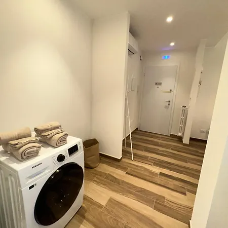 아파트 Rainbow Luxury