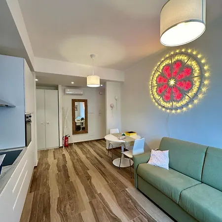 Apartmán Rainbow Luxury Bari