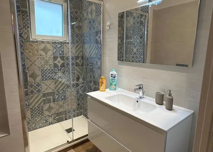 Rainbow Luxury * Bari