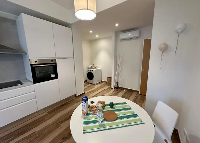 Rainbow Luxury Apartment Bari